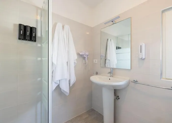 Appartement Casa Gemelli - Metro Per Il Centro Di - Rome